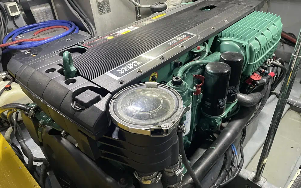 slider 16 Absolute 43 Fly