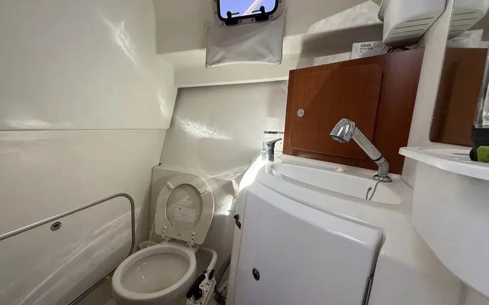 slider 9 Beneteau Antares 8 S