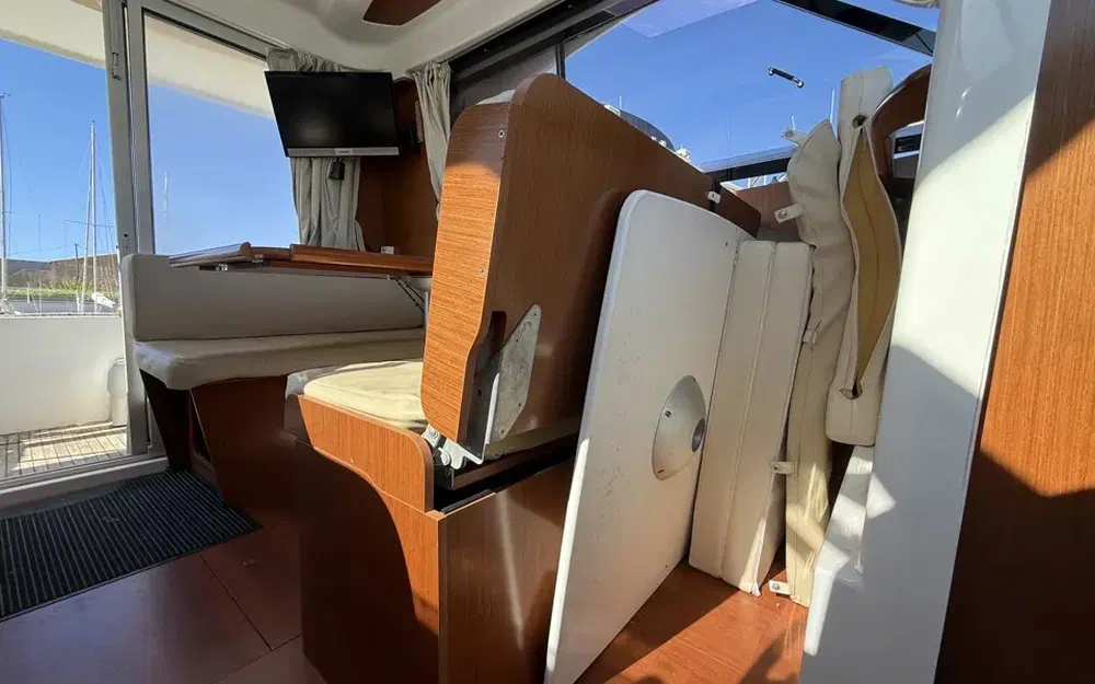 slider 11 Beneteau Antares 8 S