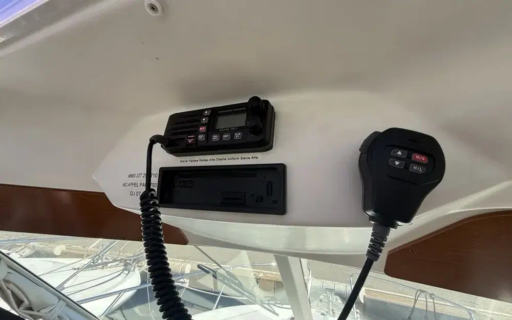 slider 16 Beneteau Antares 8 S