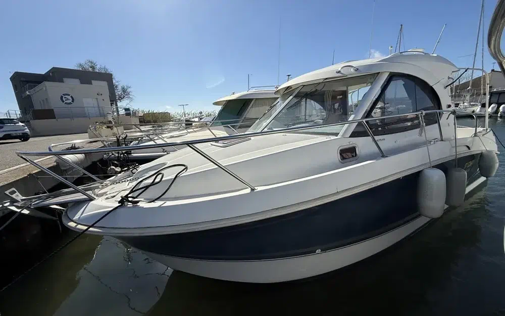 slider 18 Beneteau Antares 8 S