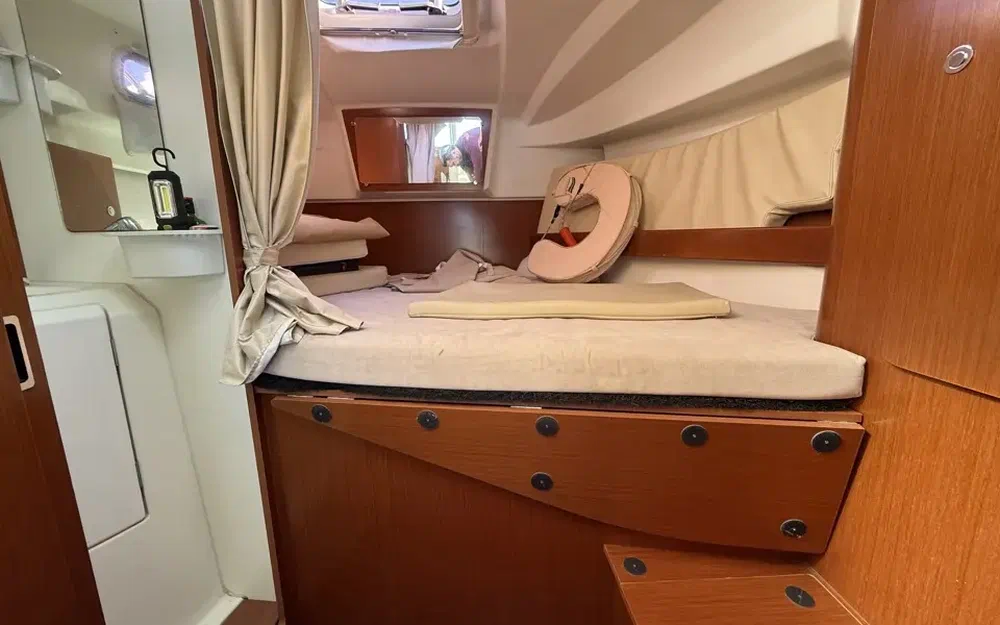 slider 7 Beneteau Antares 8 S