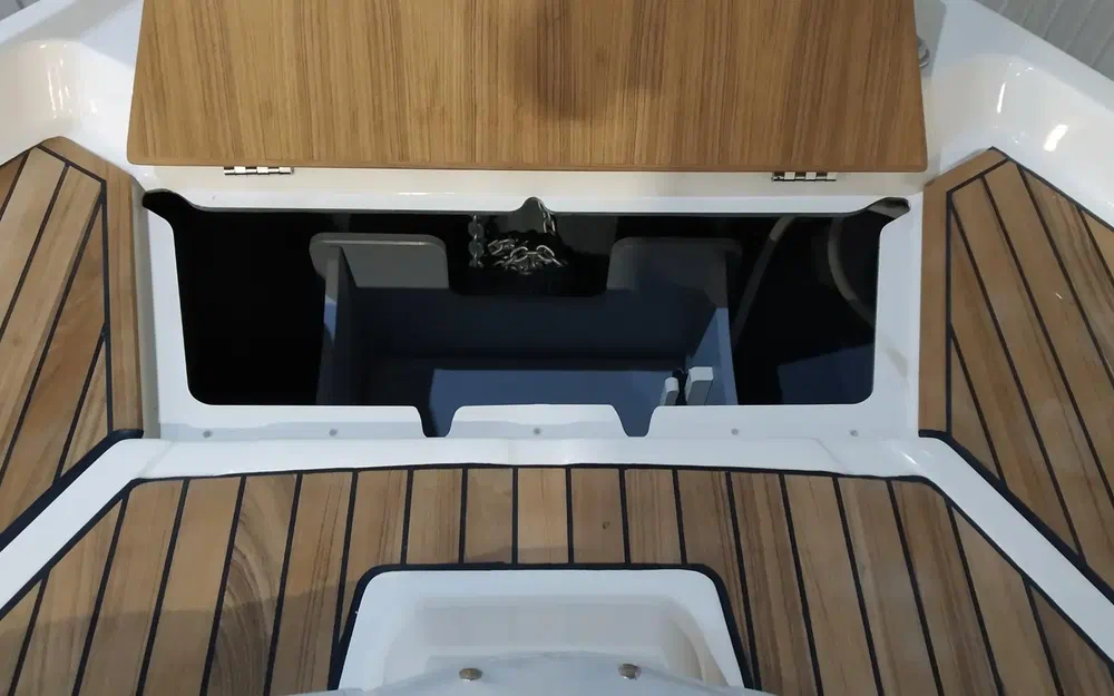 slider 22 Cranchi M 44 Hard Top