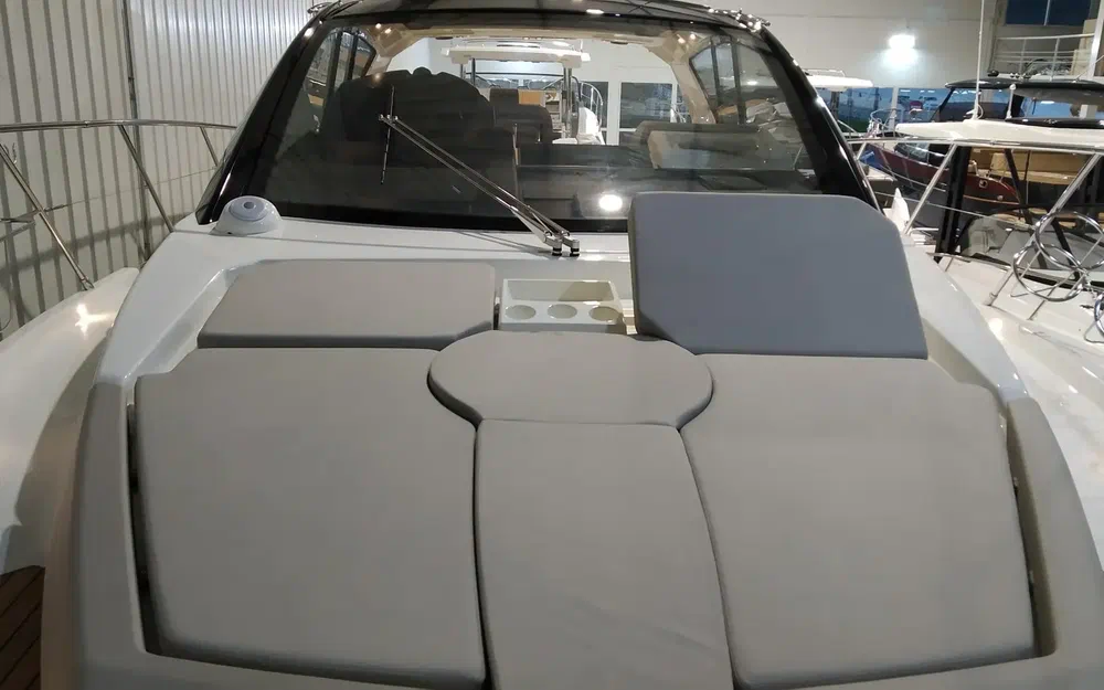 slider 24 Cranchi M 44 Hard Top