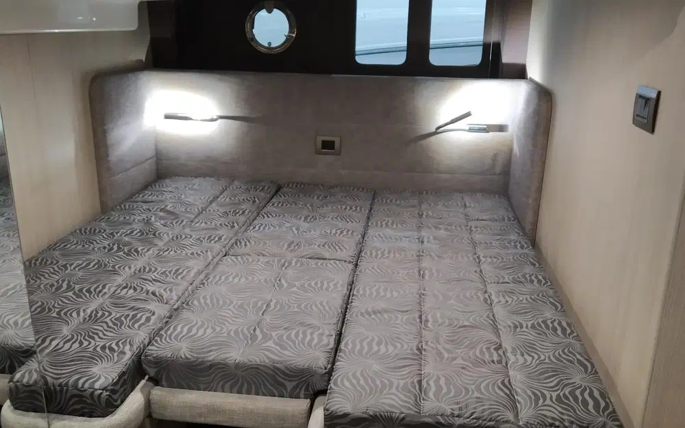 slider 40 Cranchi M 44 Hard Top