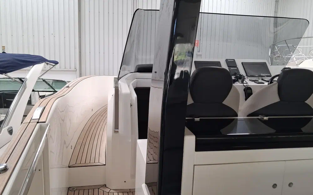 slider 28 Astondoa 377 Coupe