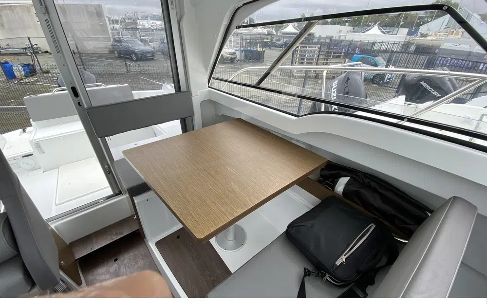 slider 5 Beneteau Antares 7 OB