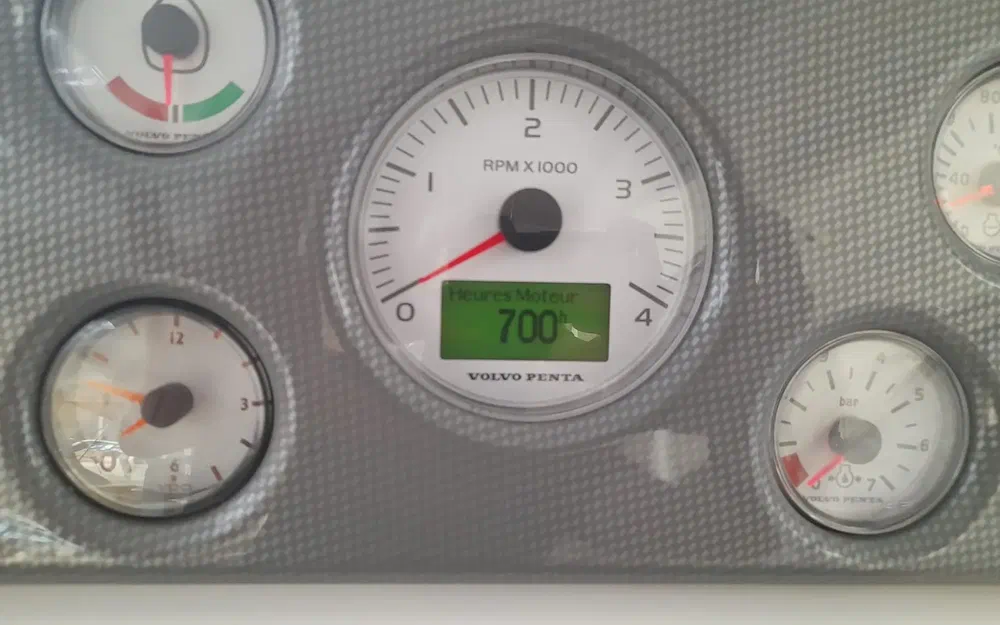 slider 11 Airon Marine 400 T-Top