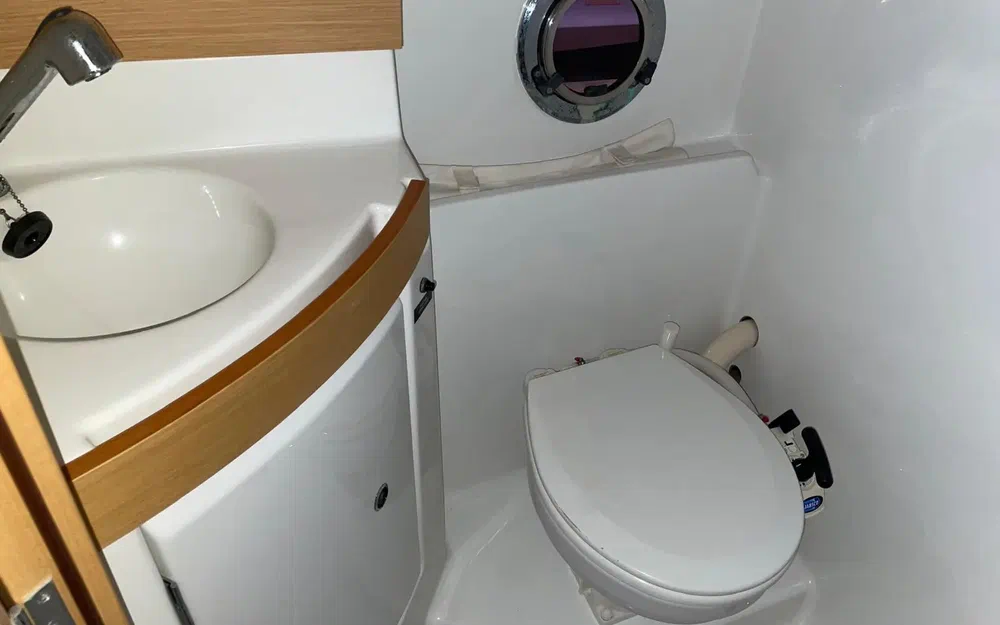 slider 14 Beneteau Monte Carlo 27