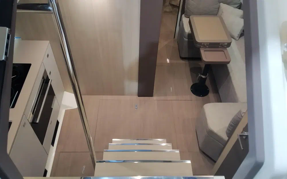 slider 30 Cranchi M 44 Hard Top