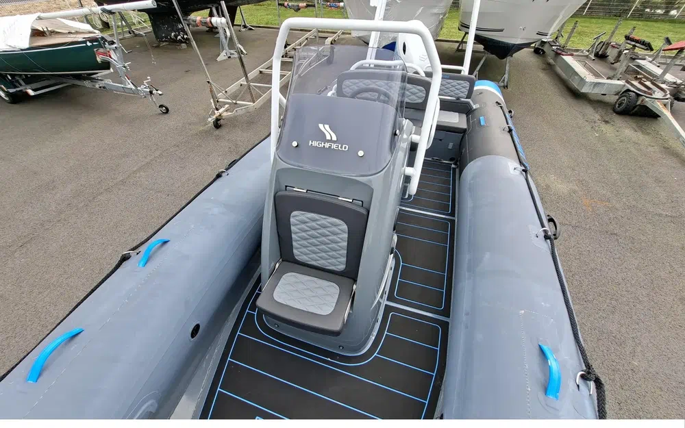 slider 3 Highfield Patrol 600