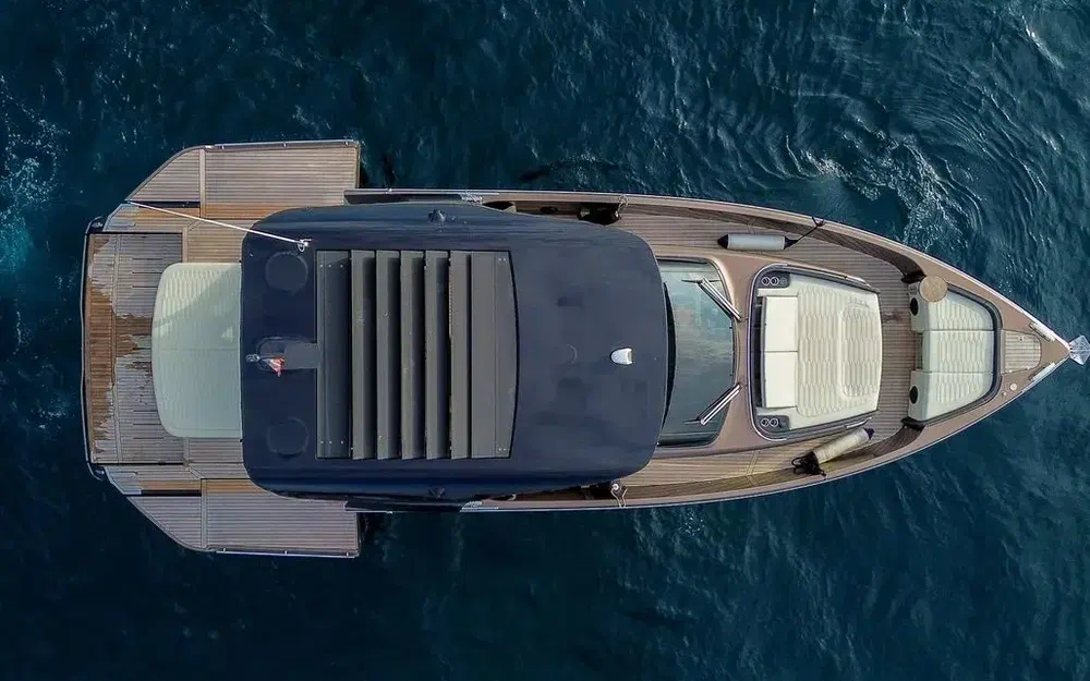 slider 6 Cranchi A46 Luxury Tender