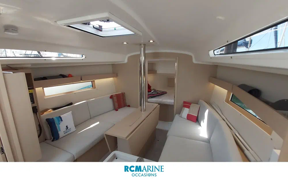 slider 9 Beneteau Oceanis 34.1