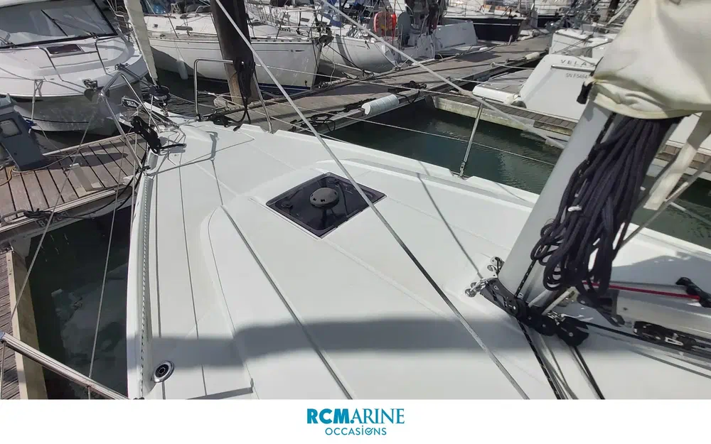 slider 3 Beneteau Oceanis 34.1