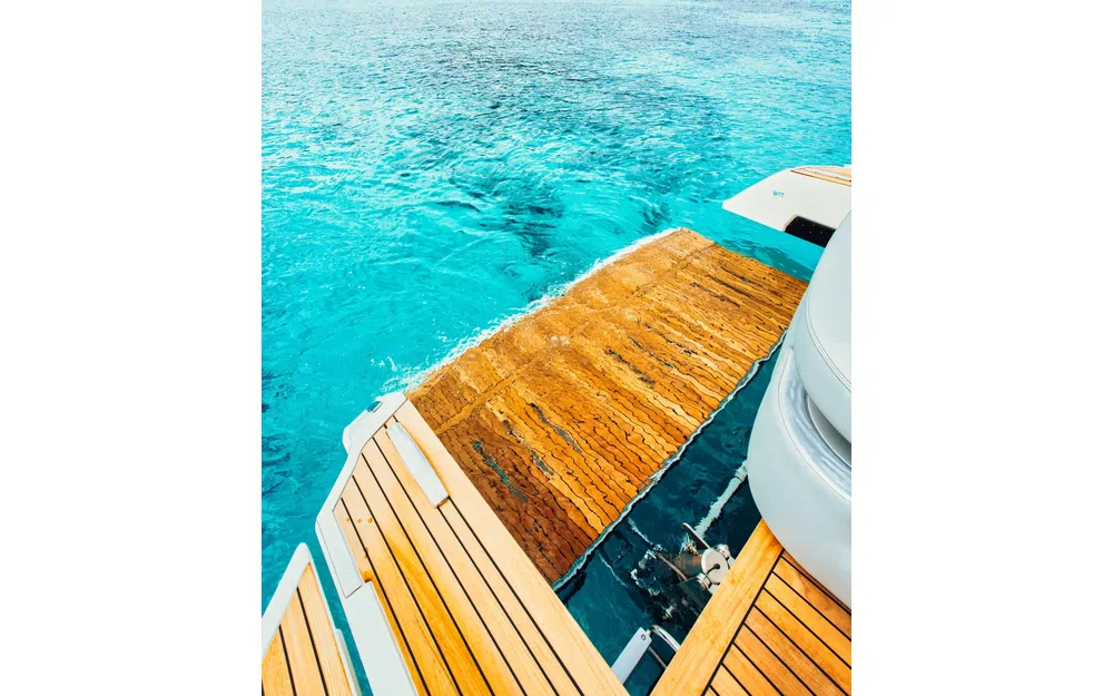 slider 24 Cranchi A46 Luxury Tender