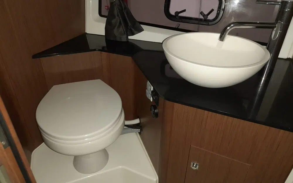 slider 18 Beneteau Flyer 10