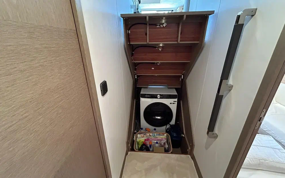 slider 24 Beneteau Monte Carlo 27