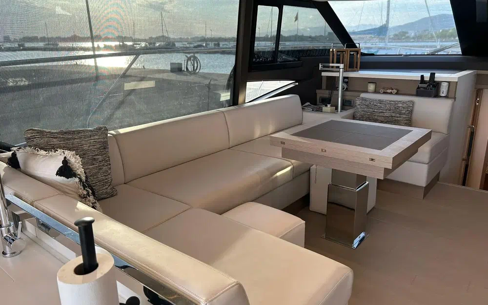 slider 14 Beneteau Monte Carlo 27