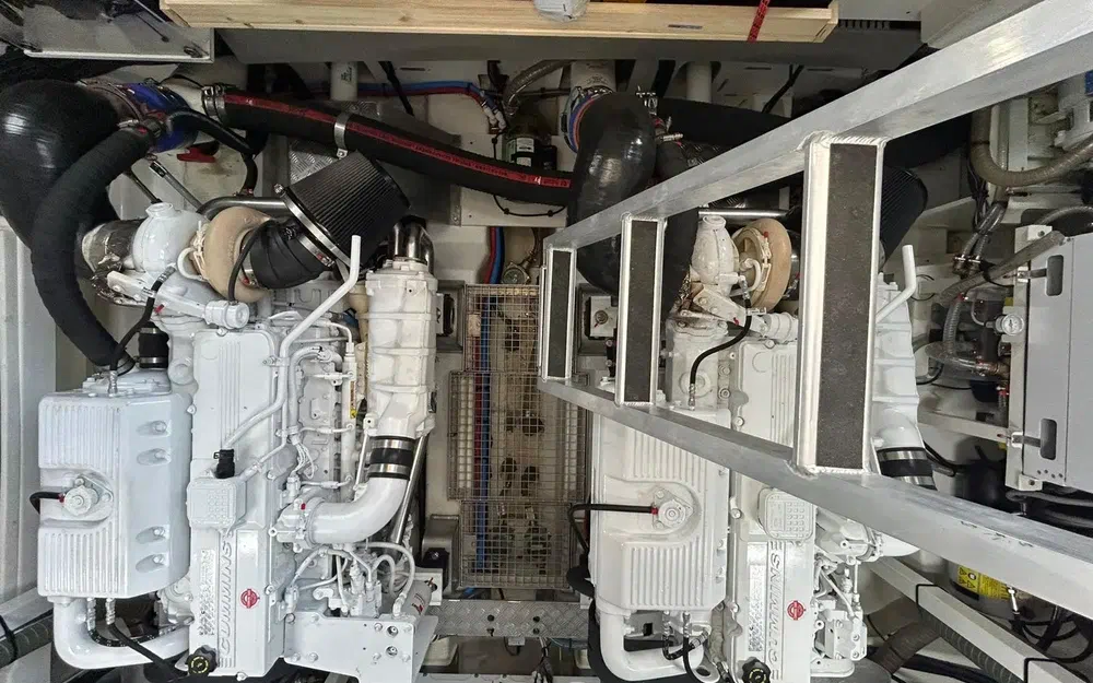 slider 39 Prestige Yachts 590 Fly