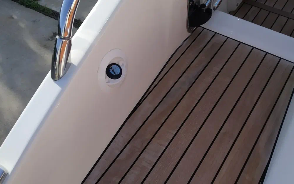 slider 9 Cranchi Endurance 30