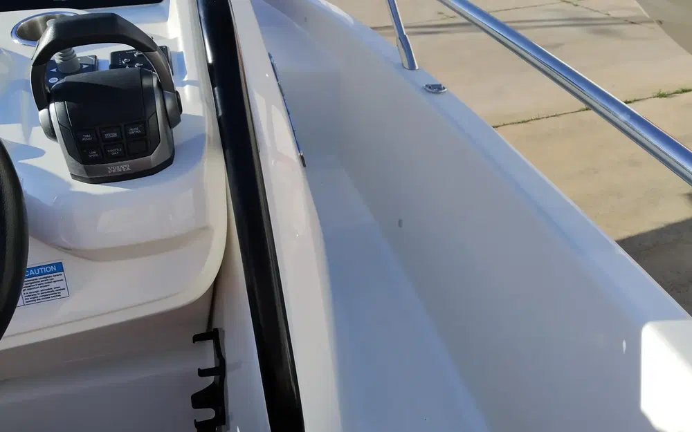 slider 20 Cranchi Endurance 30