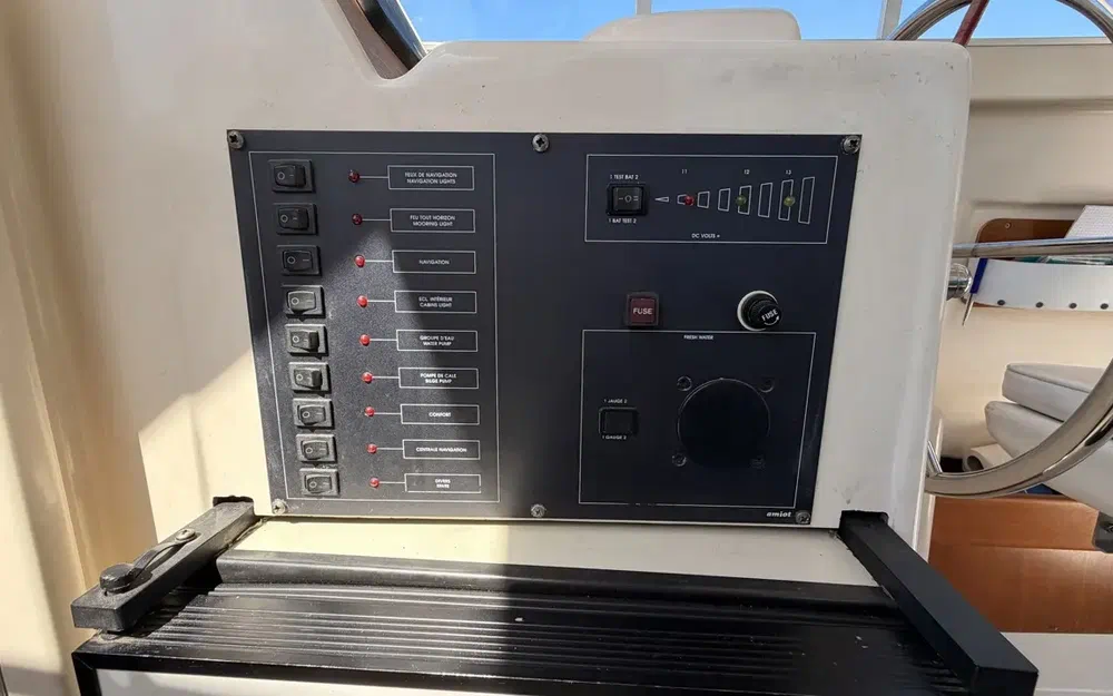 slider 21 Beneteau Antares Serie 8