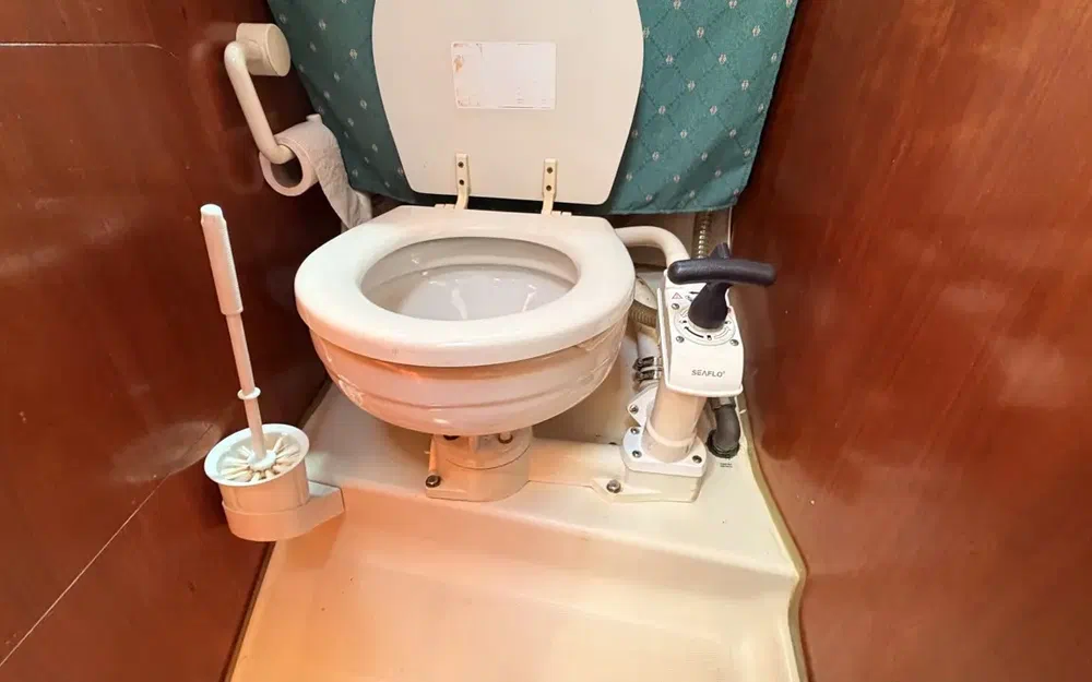 slider 32 Beneteau Antares Serie 8