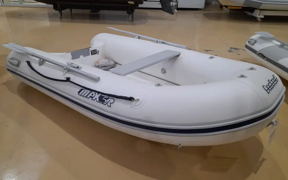 slider 1 Bombard Max 5 Rib