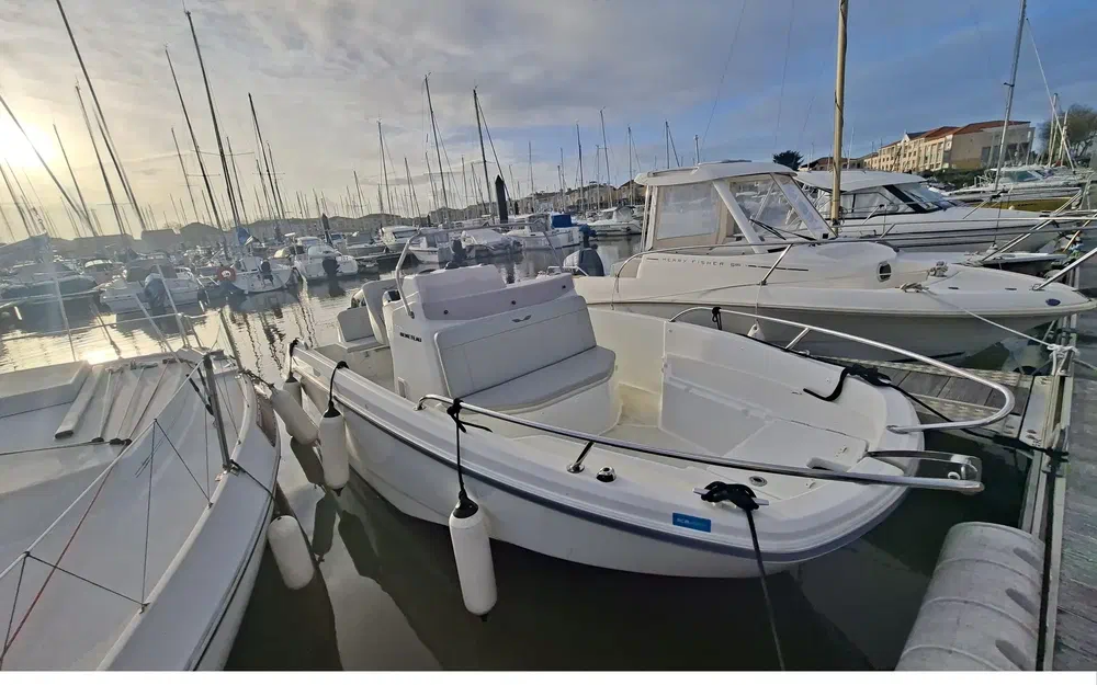 slider 1 Beneteau Flyer 6 SPACEdeck