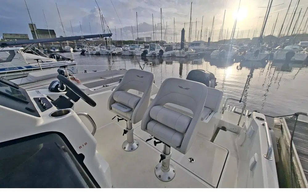 slider 5 Beneteau Flyer 6 SPACEdeck