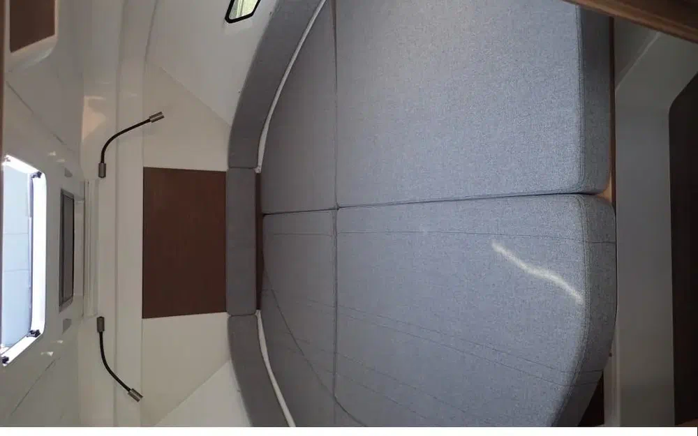 slider 15 Beneteau Antares 9 OB