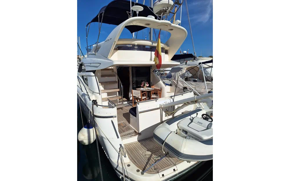 slider 5 Fairline Phantom 46