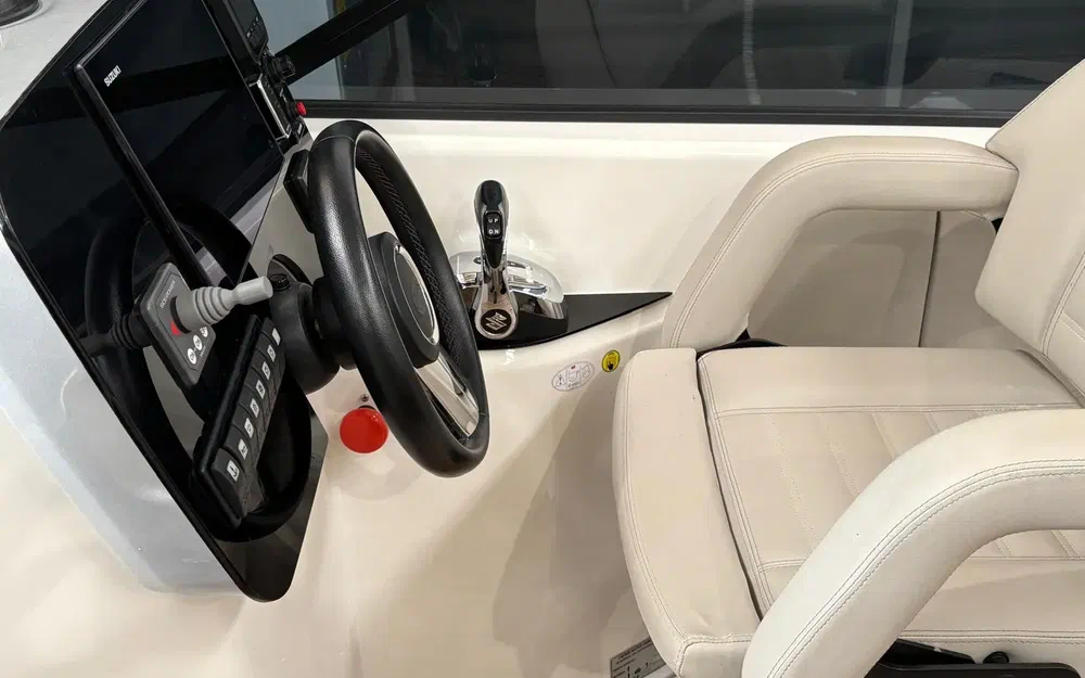 slider 31 Cranchi E 26 Rider