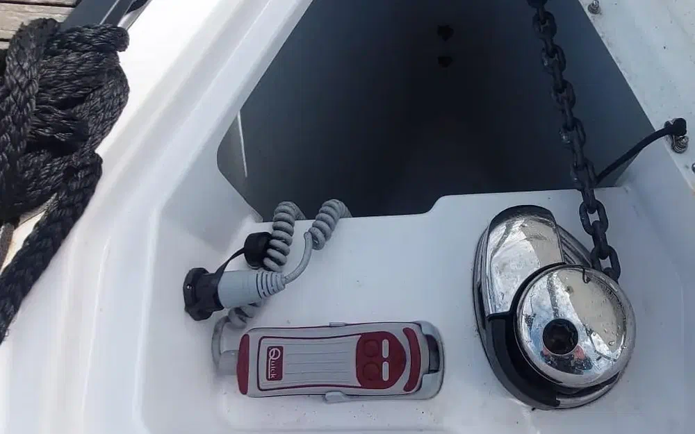 slider 12 Beneteau First 36