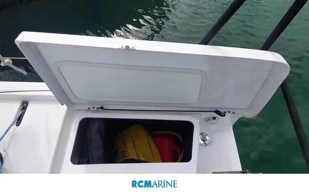 slider 17 Beneteau First 36