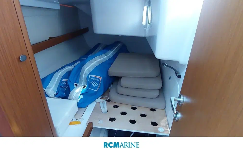 slider 28 Beneteau First 36