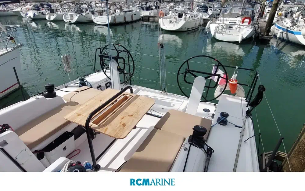 slider 2 Beneteau First 36