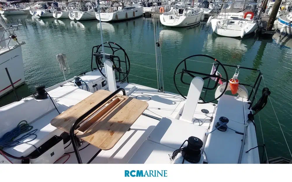 slider 4 Beneteau First 36