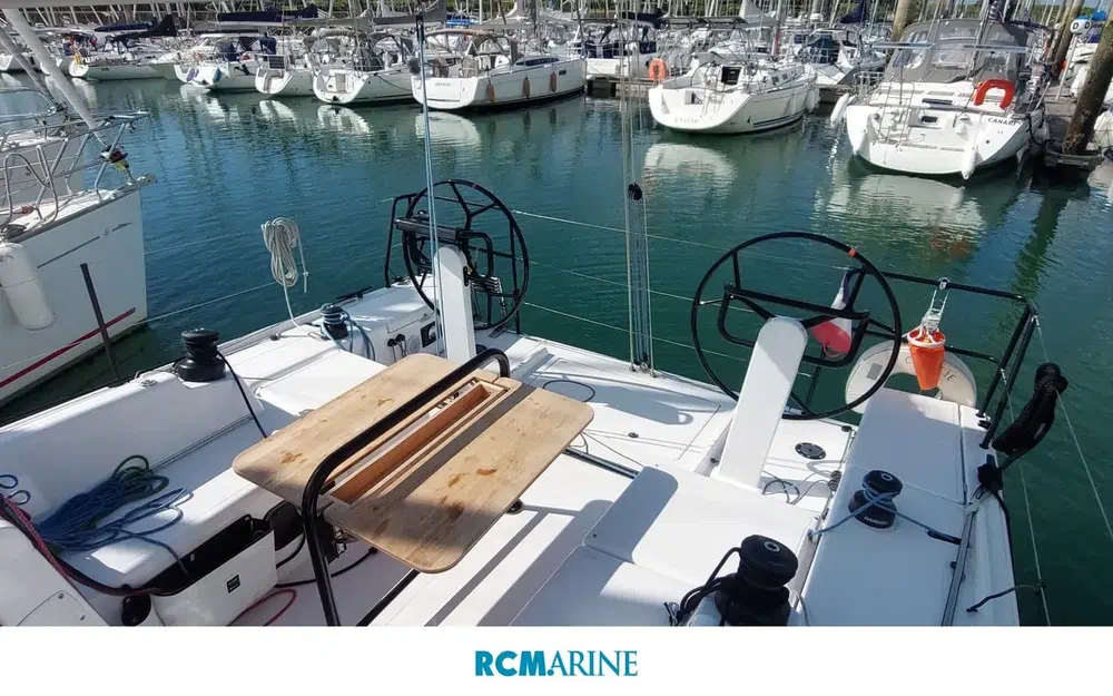 slider 5 Beneteau First 36