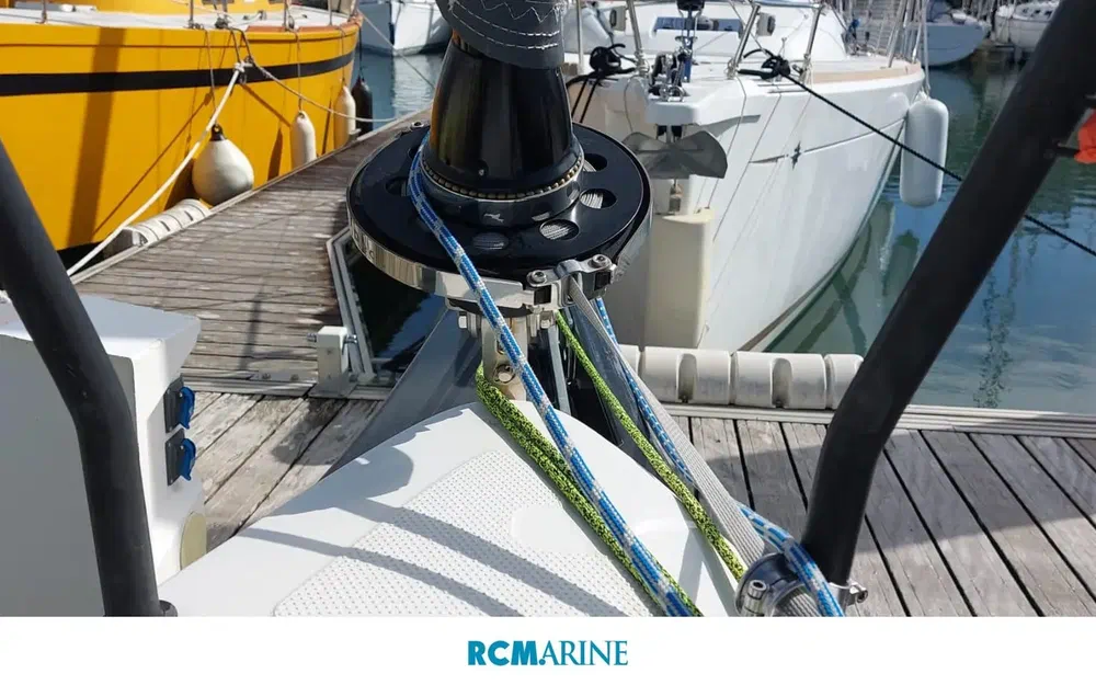 slider 6 Beneteau First 36