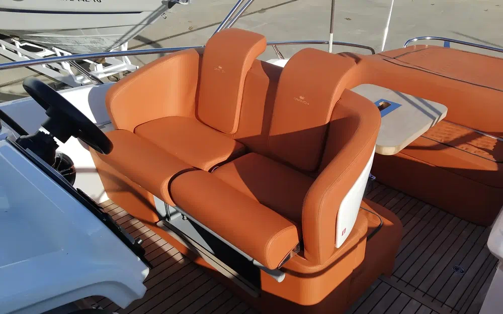 slider 17 Cranchi Endurance 30