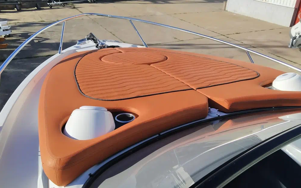 slider 21 Cranchi Endurance 30