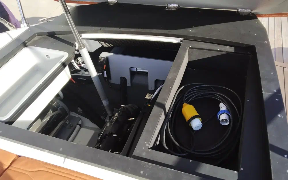 slider 42 Cranchi Endurance 30