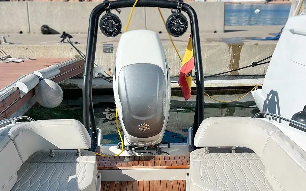 slider 9 Cranchi E 26 Rider