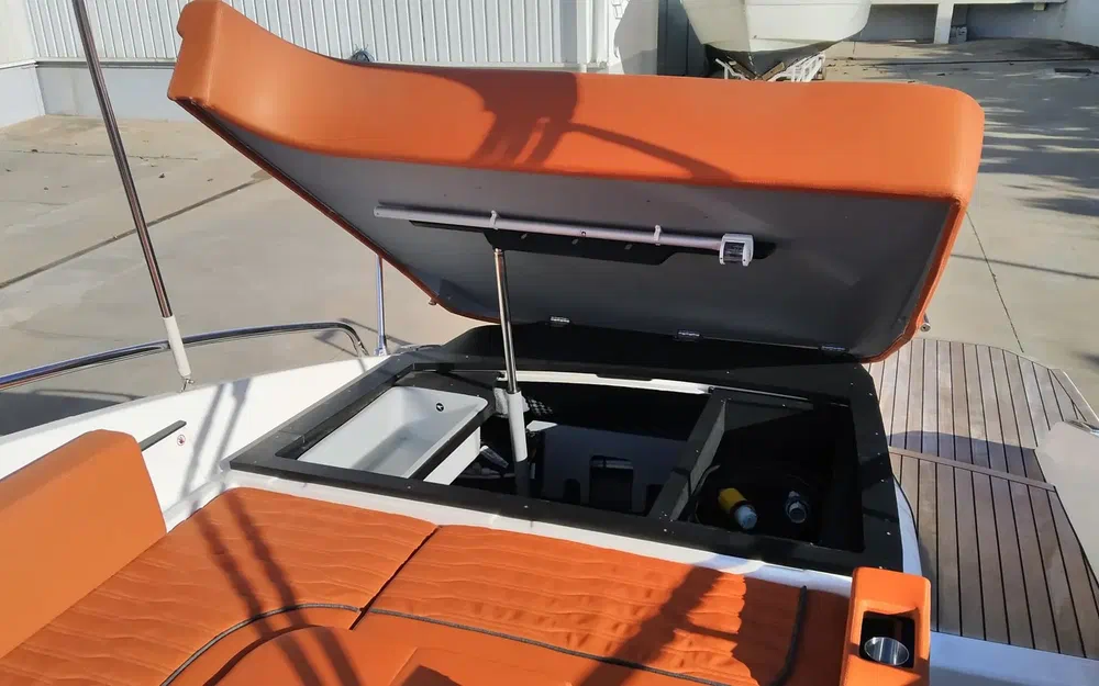 slider 41 Cranchi Endurance 30