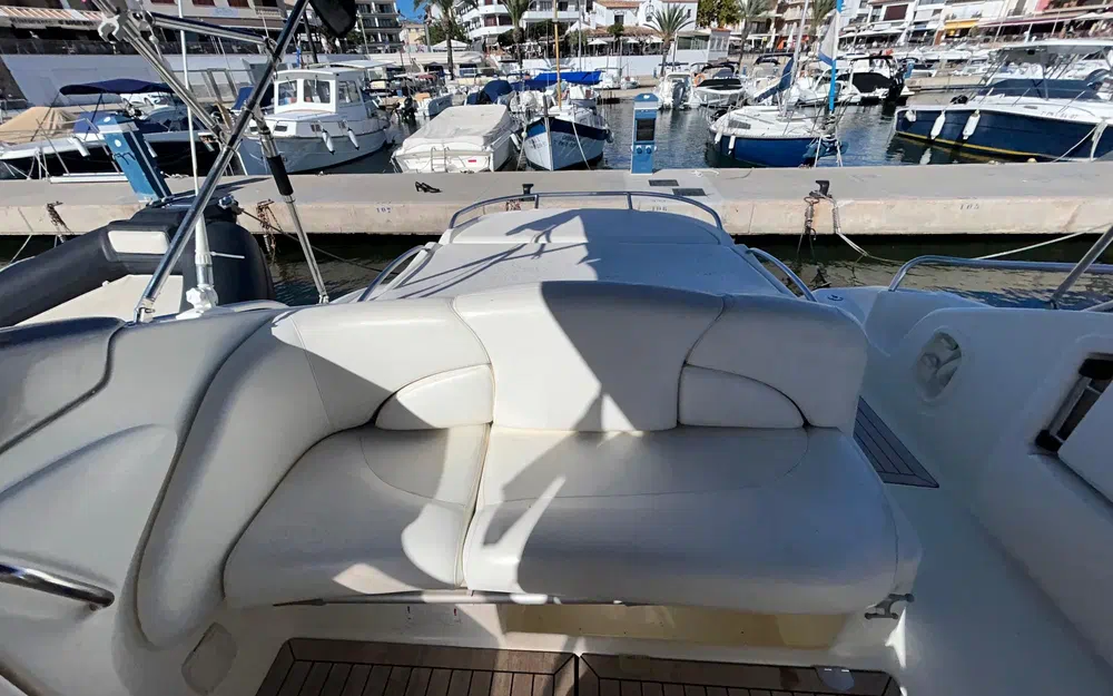 slider 5 Cranchi Endurance 33