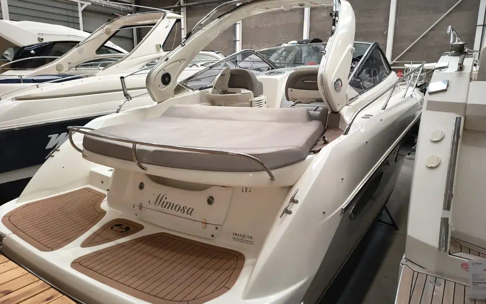 slider 23 Cranchi Endurance 33