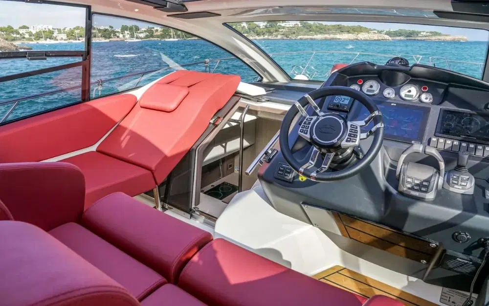 slider 6 Cranchi M 44 Hard Top