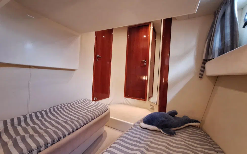 slider 26 Fairline Phantom 46