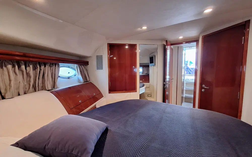 slider 22 Fairline Phantom 46